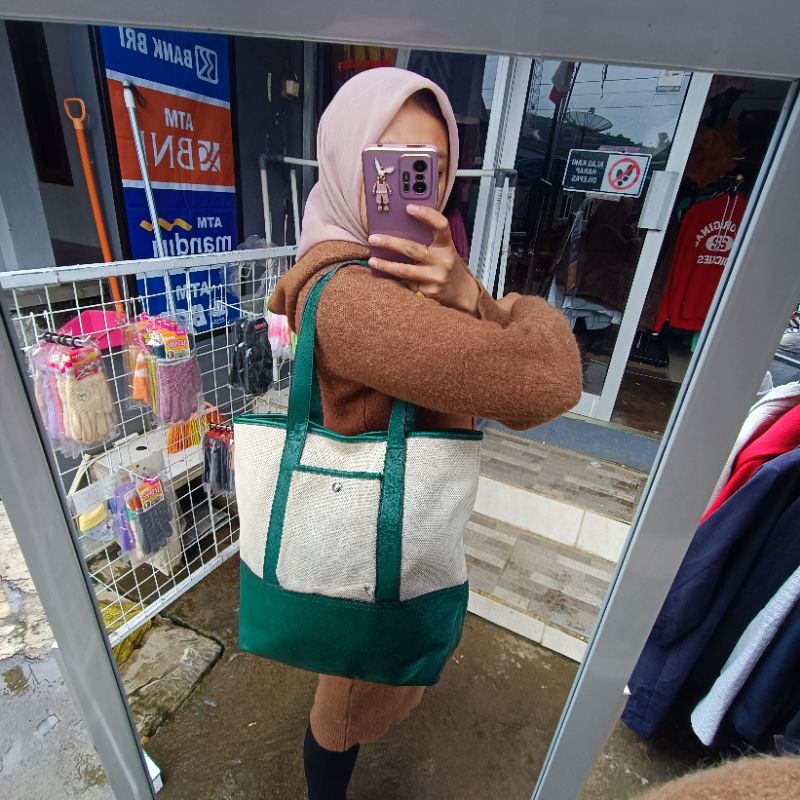 กระเป๋าโท้ต elle****