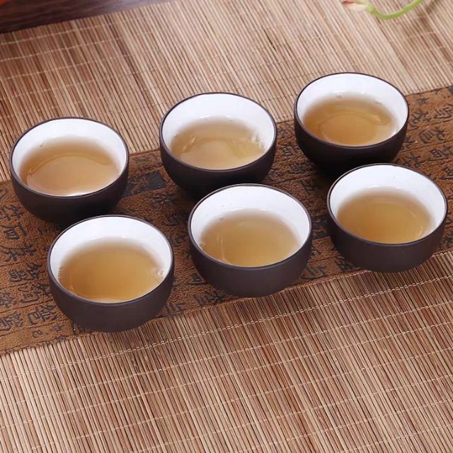 🔥พร้อมส่ง🔥 ชุดน้ำชาดินเผา ถ้วยน้ำชา แก้วน้ำชาเซรามิกดินเผาอย่างดี（ชุดถ้วย6ใบ）紫砂茶具茶杯