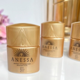 โลชั่นกันแดด Anessa Perfect UV Sunscreen Skincare Milk SPF50+ PA++++ 12 ml