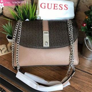 Guess Logo Print Crossbody Bag ของแท้ ราคาถูก