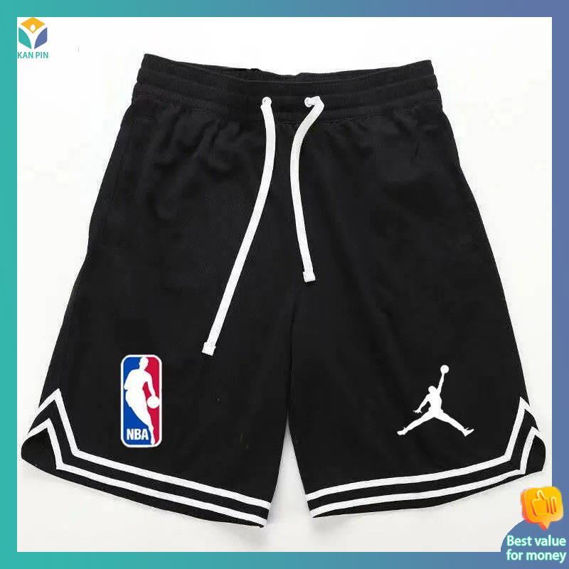 กางเกงบอล กางเกงบาส กางเกงสั้น ๆ ของผู้ชายในช่วงฤดูร้อน NBA บาสเก็ตบอลกีฬาลำลองกางเกงขายาวหลวม ๆ กางเกง Penta หัวเข่า AJ Flying Man Fitness Running Men