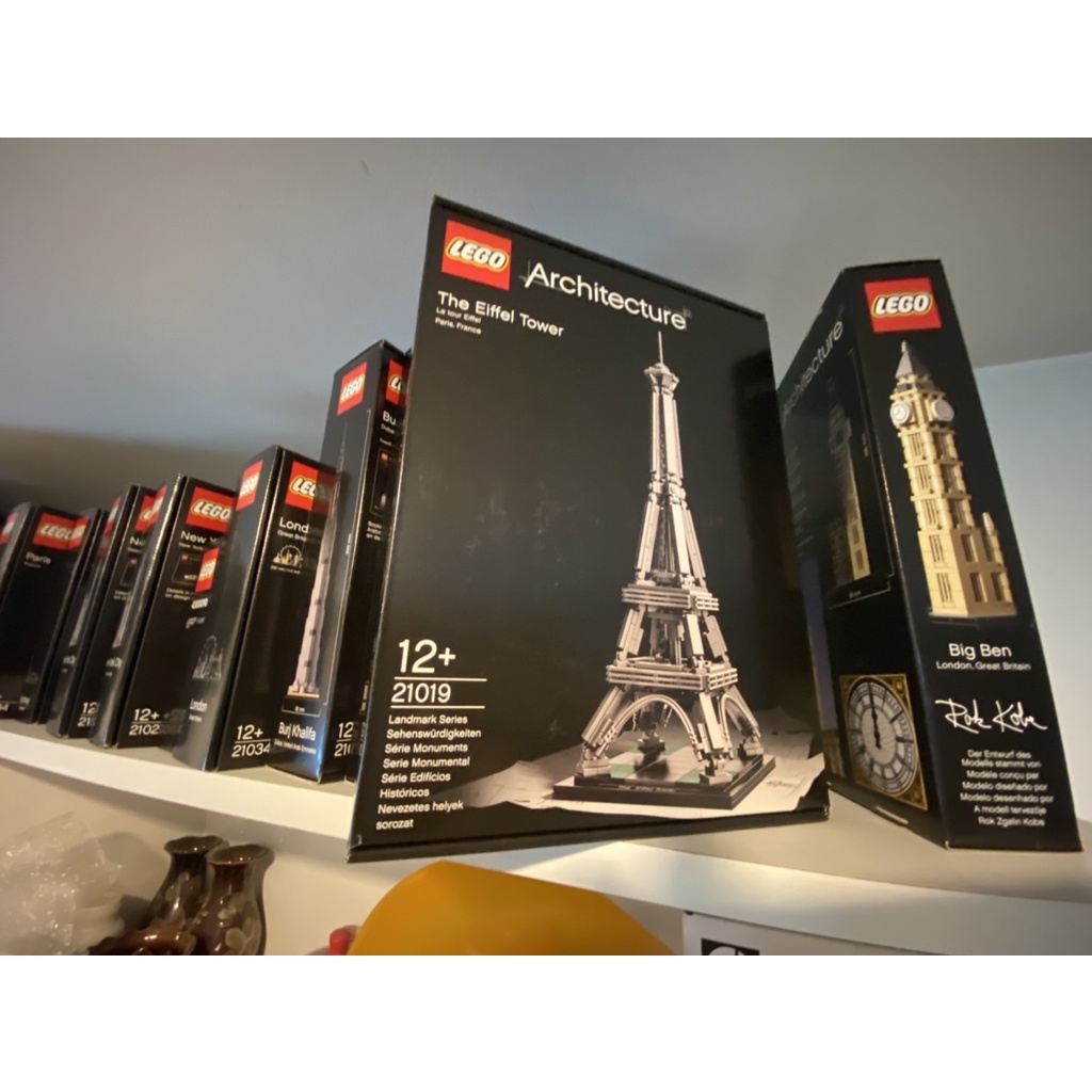 LEGO 21019 LEGO 21019LEGO LEGO21019 Architecture LEGO THE EIFFEL TOWER LEGO The Eiffel Tower