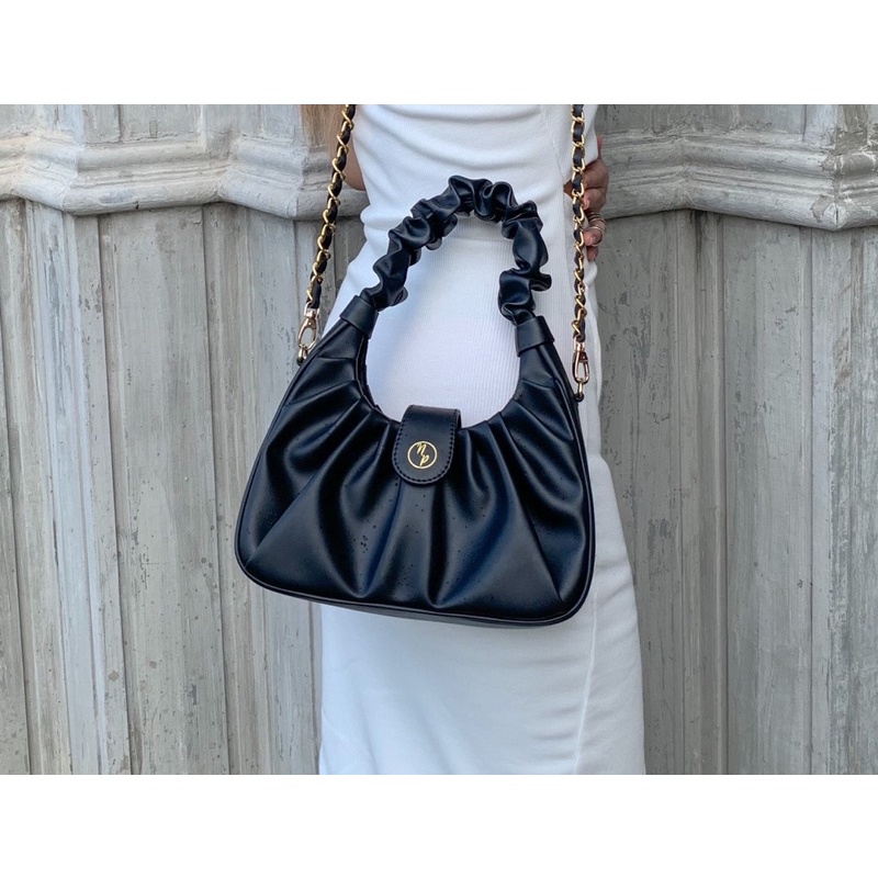 MONIKA- Midnight Color!