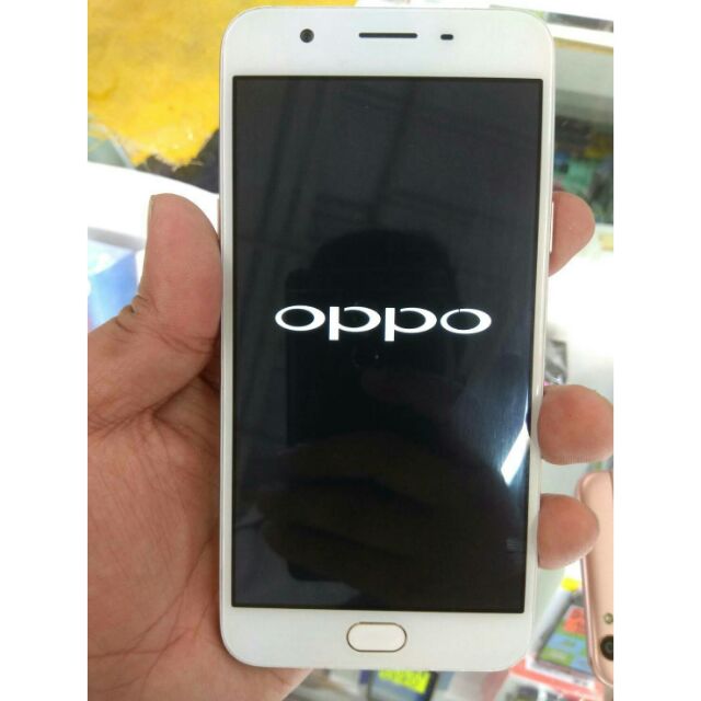 OPPO F1S