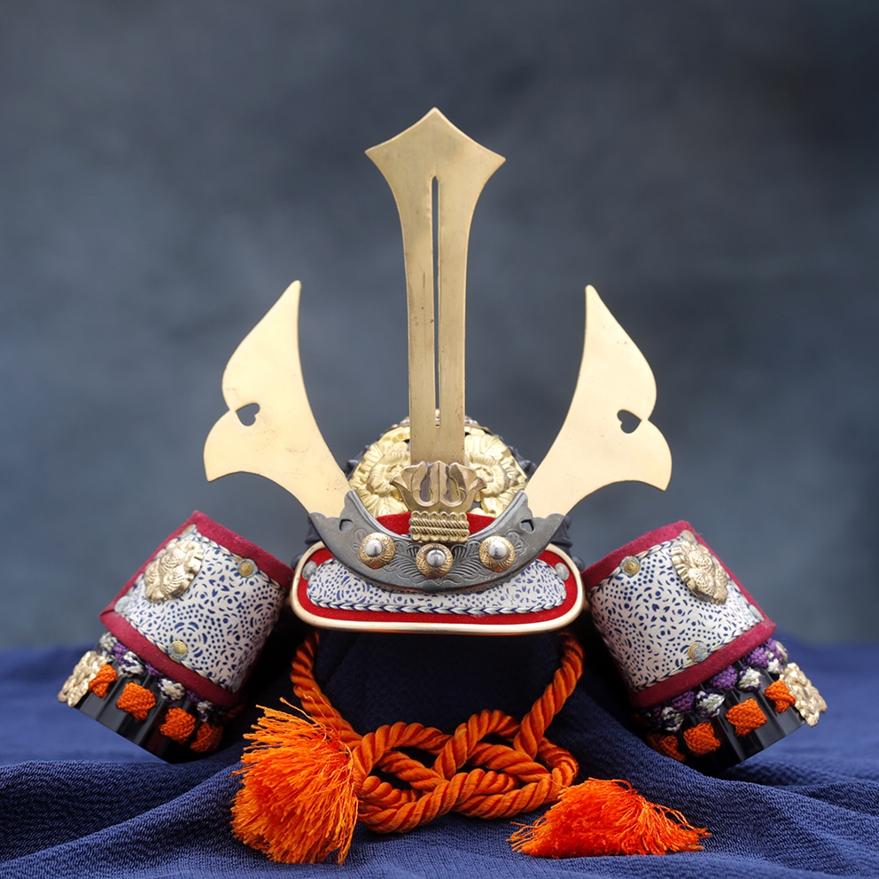 JAPANESE KABUTO ornament