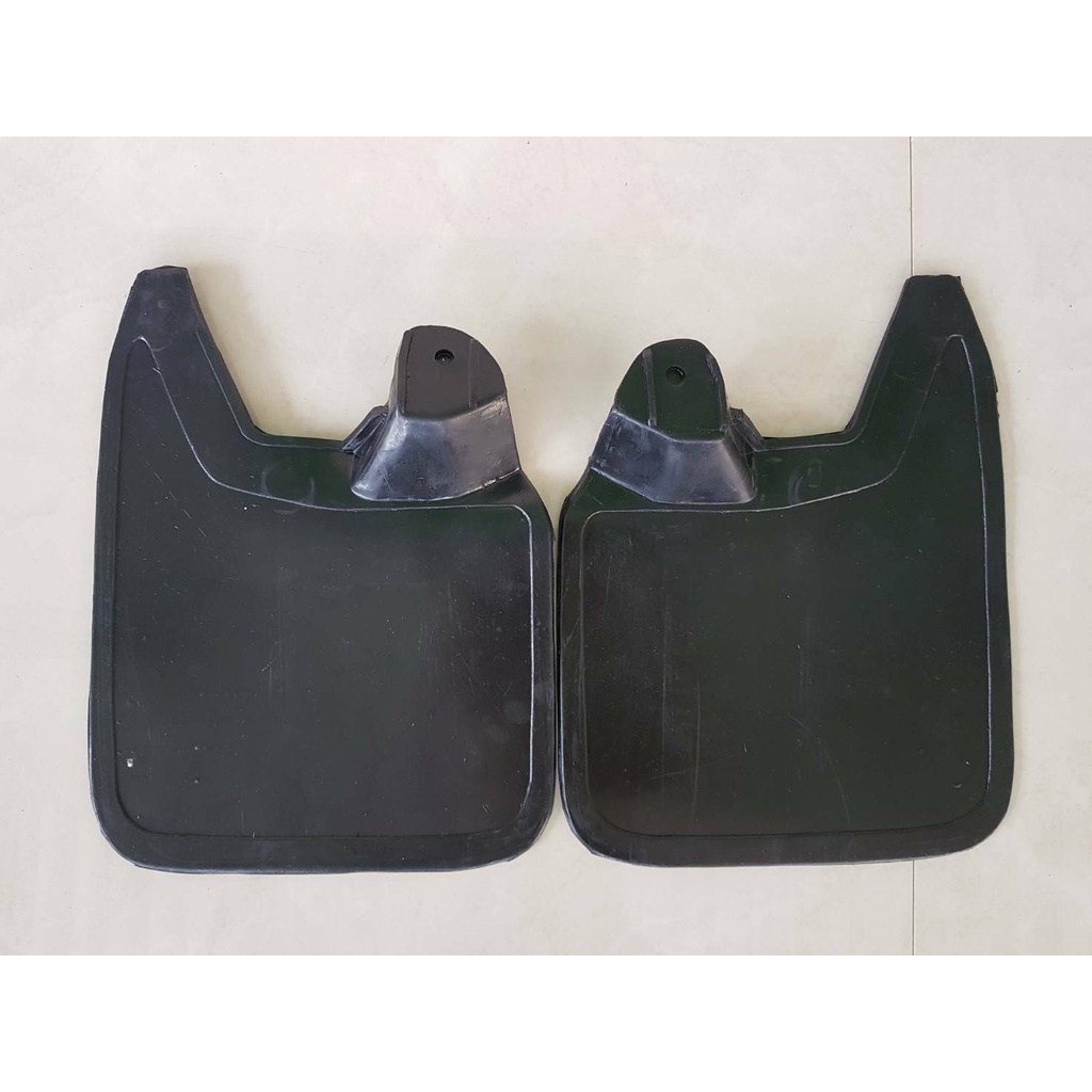 ยางบังโคลนหน้า TOYOTA MIGHTY-X ,LN85,TIGER รุ่นเก่า คู่ละ120บาท
