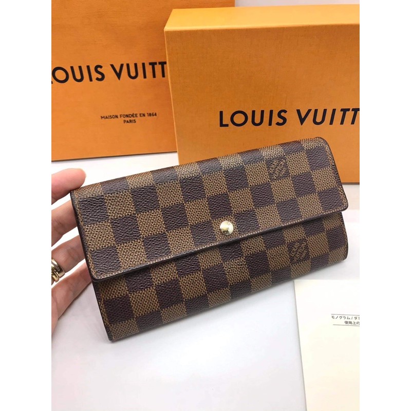 Used Lv Sarah damier wallet 10 cards