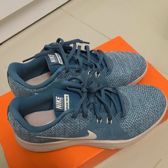 รองเท้า Nike รองเท้าผู้หญิง รุ่น W NIKE FLEX TRAINER8