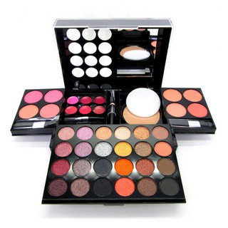 ใช้โค้ดBASK ลด100฿ พาเลท24สีครบเชต