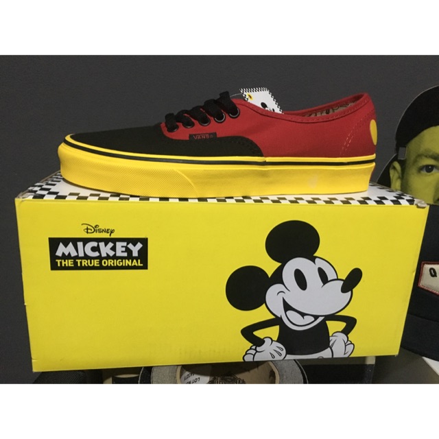 Vans authentic x disney