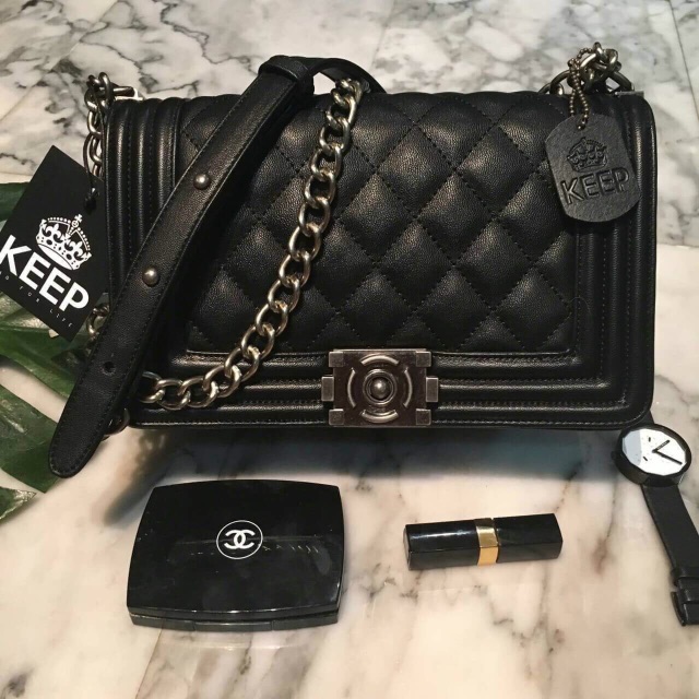 🐰 ทางร้าน  ได้กระเป๋า จากแบรนด์ KEEP ทรงเดียวกับ Chanel boy เลย รุ่น KEEP shoulder Luxury Quited bag