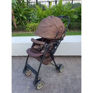 รถเข็นเด็ก Aprica รุ่น Flyle BA สีน้ำตาลเบาะHigh Seat (รุ่นใหม่) ชนช๊อป สภาพ 90%++
