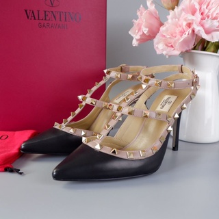 [ทักแชทก่อนสั่งซื้อ] Valentino หนังแท้เกรด VIP มีหลายอะไหล่มี size 35 ถึง 39 อุปกรณ์ครบ