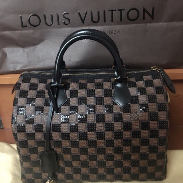 louis vuitton paillettes speedy