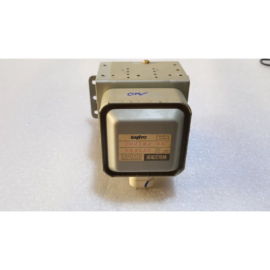 หัว​แมก​นีต​รอน​ยี่ห้อ​SANYOเบอร์​2M218J