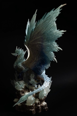 20cm MONSTER HUNTER WORLD Iceborne Velkhana Statue Toy Figure RA4n   6173adba9471b1cf6952b82120a3c837 Tn