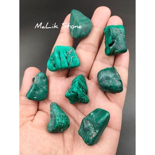 🍀 มาลาไคต์ ก้อนขัด ขนาดเล็ก ( Malachite )🌟ชิ้นนี้นี้สวยมากมีลวดลายสวยงาม ตามสไตล์มาลาไคต์เขียวเข้ม🌟มีให้เลือก 8 ชิ้น A-H