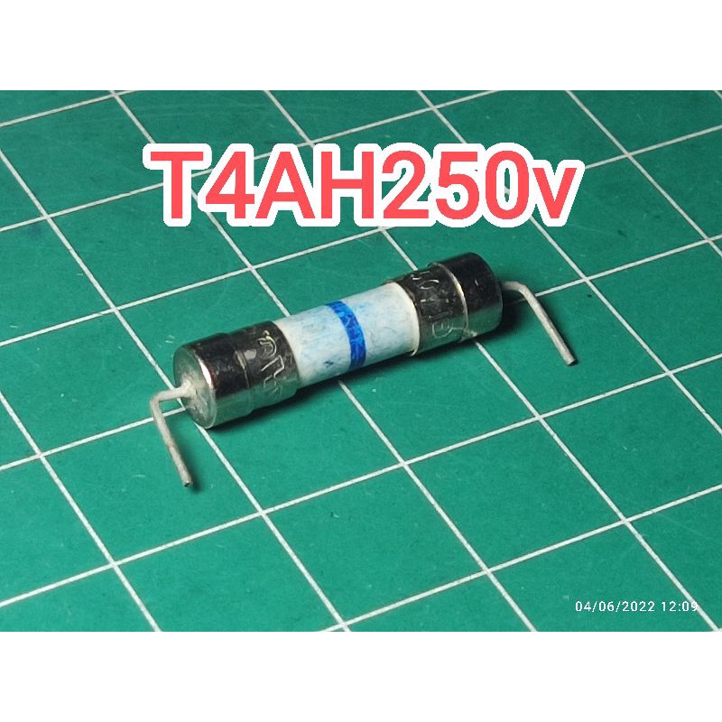 ฟิวส์เซรามิก ฟิวส์เซรามิก 5x20 มม. 4A 250V เครื่องเป่าลมช้า T4AH250V T4A 250V T4 H250V T4A 250V