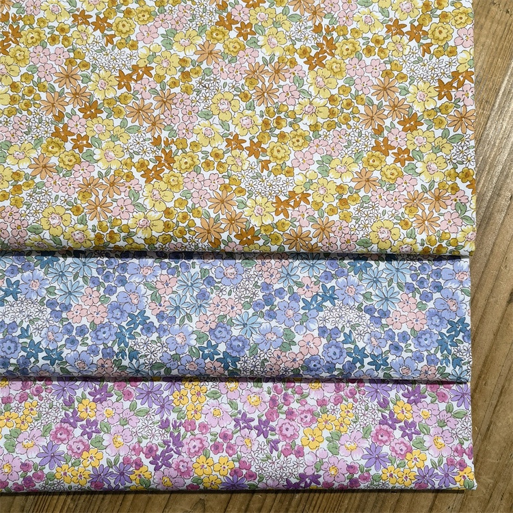 กว้าง 63''/160ซม ผ้าฝ้าย100%,ผ้าทารกผ้าฝ้ายออกแบบดอกไม้,ผ้าคอตตอน ทําเอง,ผ้าฝ้าย เช่น