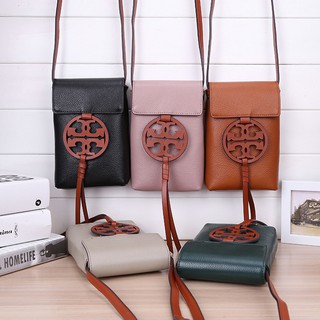 Tory Burch กระเป๋าหนังใส่โทรศัพท์มือถือขนาดเล็ก 2022