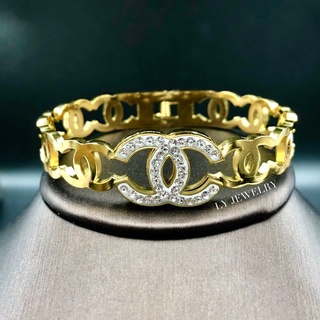 LY JEWELRYกำไลข้อมือC-H-A-N-E-Lงานไฮเอนเนื้อไทเทเนียมเพชรสวิส: B4001