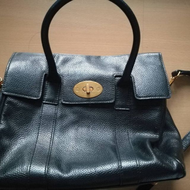 กระเป๋า มาร์เวล แท้ marwell