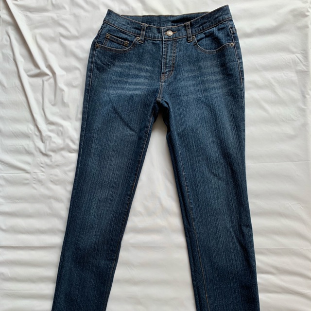 ยีนส์ขายาวมือสองสภาพดี ราคาถูก แบรนด์ Bovy jeans เอว 29