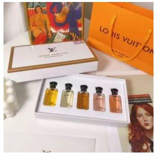 LV perfume by Louis Vuitton set 5 in 1 น้ำหอมสำหรับผู้หญิง(10mlx5）