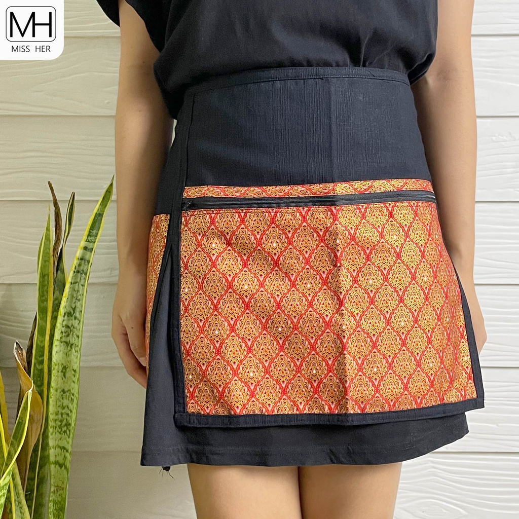 ผ้ากันเปื้อนครึ่งตัว แต่งผ้าพิมพ์ลายไทย มีซิปที่กระเป๋า