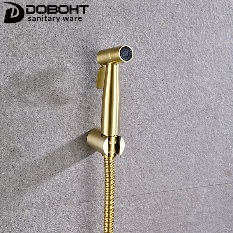 DOBOHT ห้องน้ำ 3 ใน 1 SUS304 สแตนเลสสเปรย์โถชำระล้างโถฉี่ชุดล้างกับผู้ถือและ 1.5 M ท่อ ก๊อกน้ำ SET-SF015SS-GD