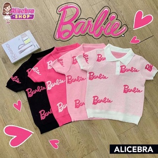 🌟𝗔𝗟𝗜𝗖𝗘𝗕𝗥𝗔🌟เสื้อแขนสั้นคอปก ลายbarbie ผ้าไหมพรม