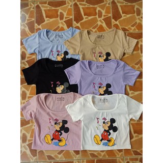 เสื้อ Crop แขนสั้น คอเหลี่ยม สีพื้น