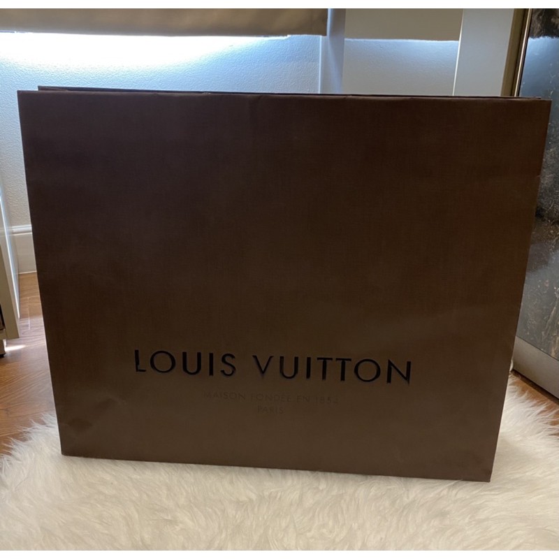 แท้ 💯% Used Louis Vuitton Paper Bag ถุงกระดาษแบรนด์เนม แท้ หลุยซ์ วิตตอง ขนาดใหญ่ มือสอง (พร้อมส่ง)
