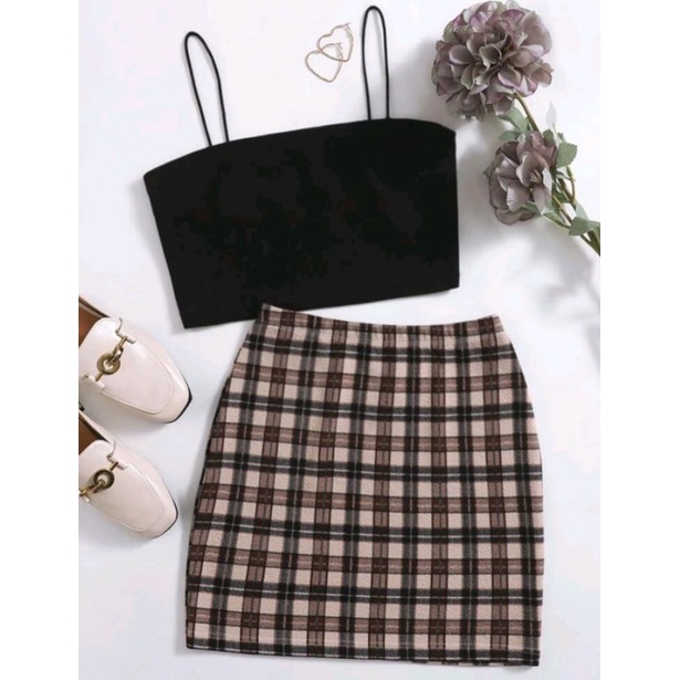 SHEIN  CROP TOP & SCOTT SKIRT(งานกดจากเว็บ SHEIN)