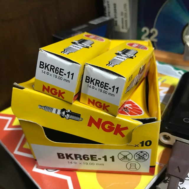 หัวเทียนสําหรับ escudo grand vitara bkr6e-11 NGK