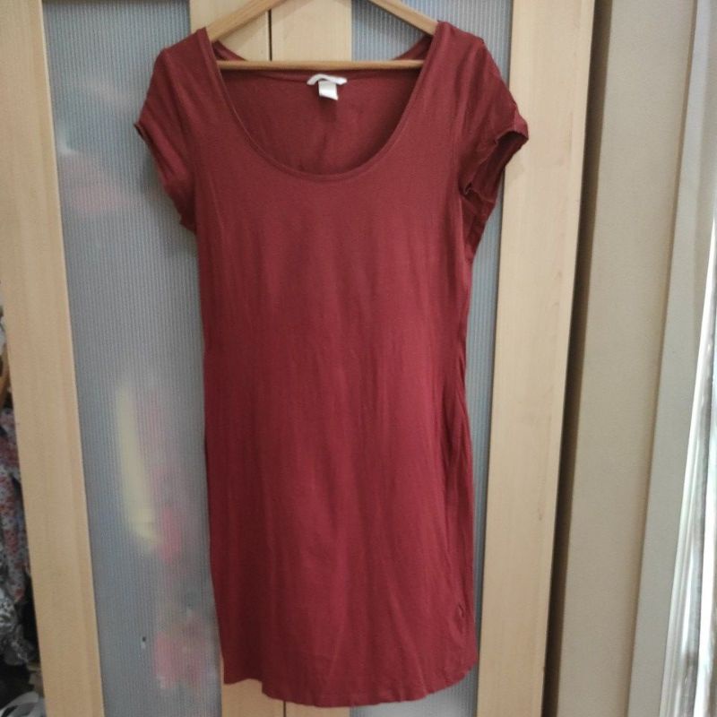 H&M Basic T-Shirt เดรสมารูน M ไซส์