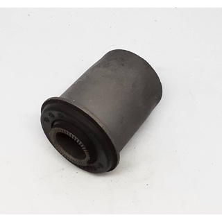 บู๊ชปีกนกล่าง ISUZU TFR 4X4 #8-94408841-1*****ถูกและดีมีที่นี่ รับประกันคุณภาพสินค้า****