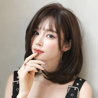 วิกผม🔥ไหมพรีเมี่ยม รหัส 1075 ทรงผมหน้าม้า บ๊อบปลายงุ้ม แสกข้าง 38cm calawigs สินค้าสวยตามภาพ100%