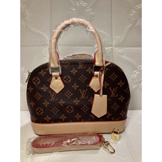 ทรงถือ สะพายข้างได้ Lv  Alma ขนาดฐาน9.5 สูง7 พร้อมสายยาว