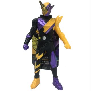 โมเดล/ฟิกเกอร์ Masked Rider Build เวอร์ชั่น Ninnin Comic ลิขสิทธิ์แท้ BANDAI