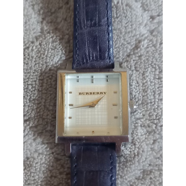 นาฬิกามือสอง Burberry swiss made