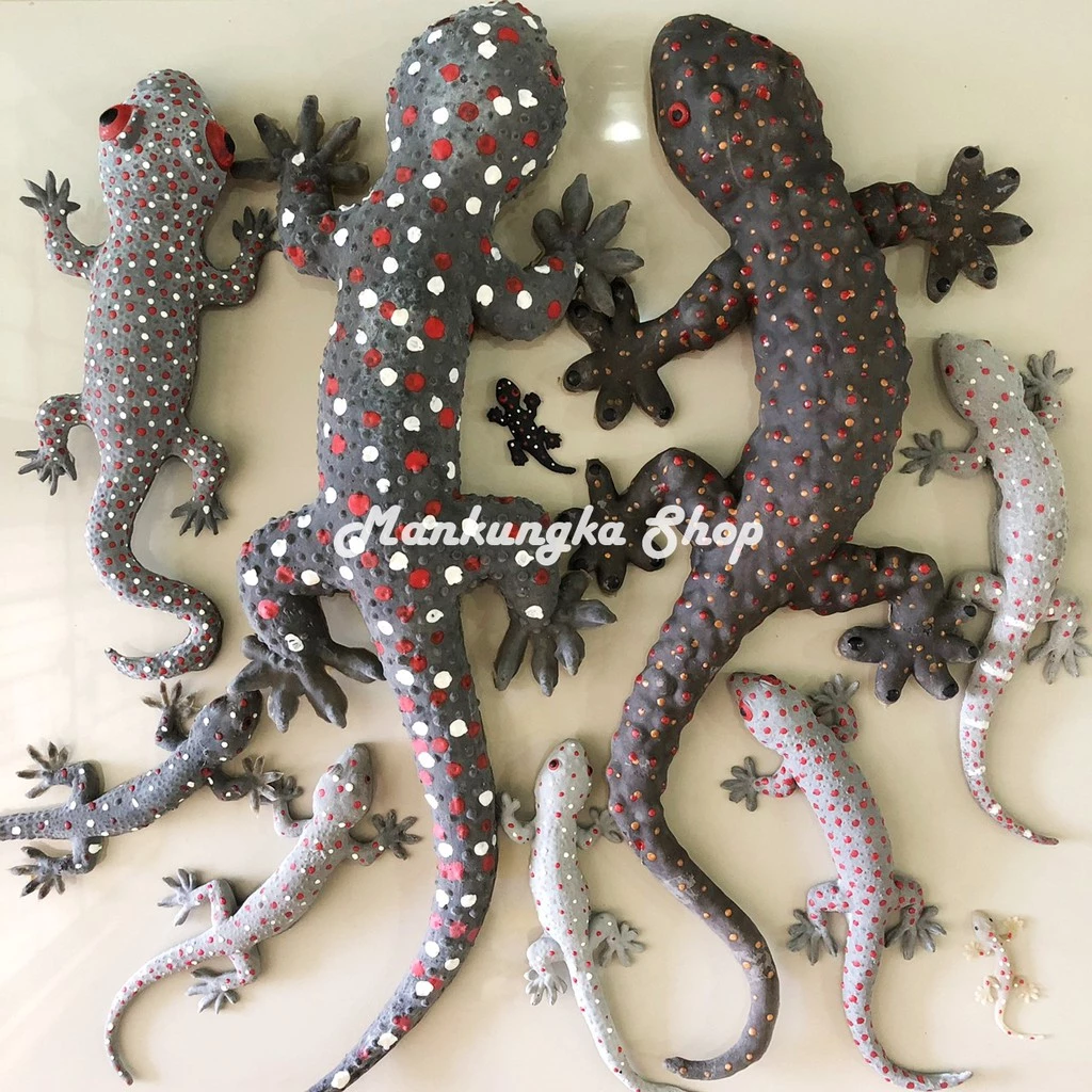 (ขนาด 7-12 นิ้ว) ตุ๊กแก ตุ๊กแกยักษ์ ตุ๊กแกปลอม ของเล่นปลอม สัตว์ปลอม ของเล่นแกล้งคน
