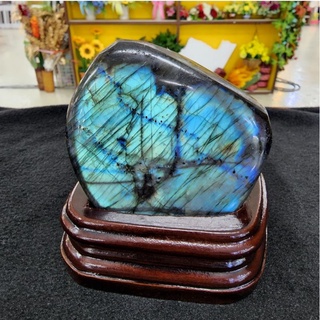 หินก้อนลาบราโดไลต์ หินพ่อมด ลาบราโดไรต์(Labradorite)สูง 11.5 ซม.หน้ากว้าง 8.5 ซม. หนา 7 ซม. น้ำหนัก 780 g.