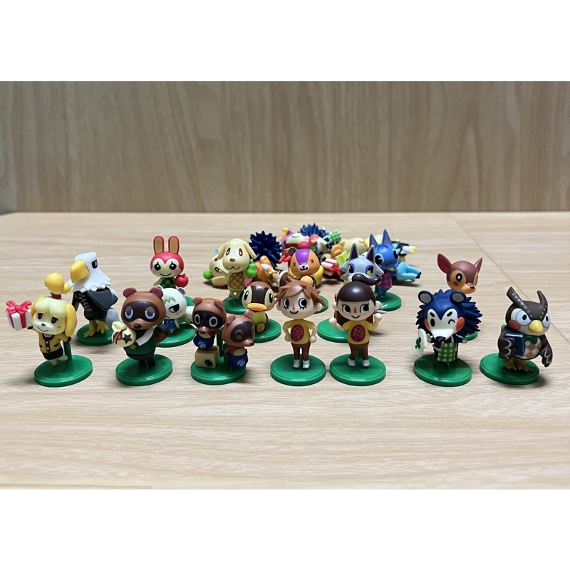 (ของแท้ : พร้อมส่ง) Animal crossing choco eggs mini figure มือสอง (มีฐาน)