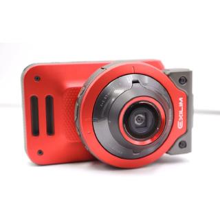 Casio EXILIM FR100 มาพร้อมกับเลนส์ฟิกมุมกว้าง 16 mm F2.8 สามารถถ่ายภาพ 95%new