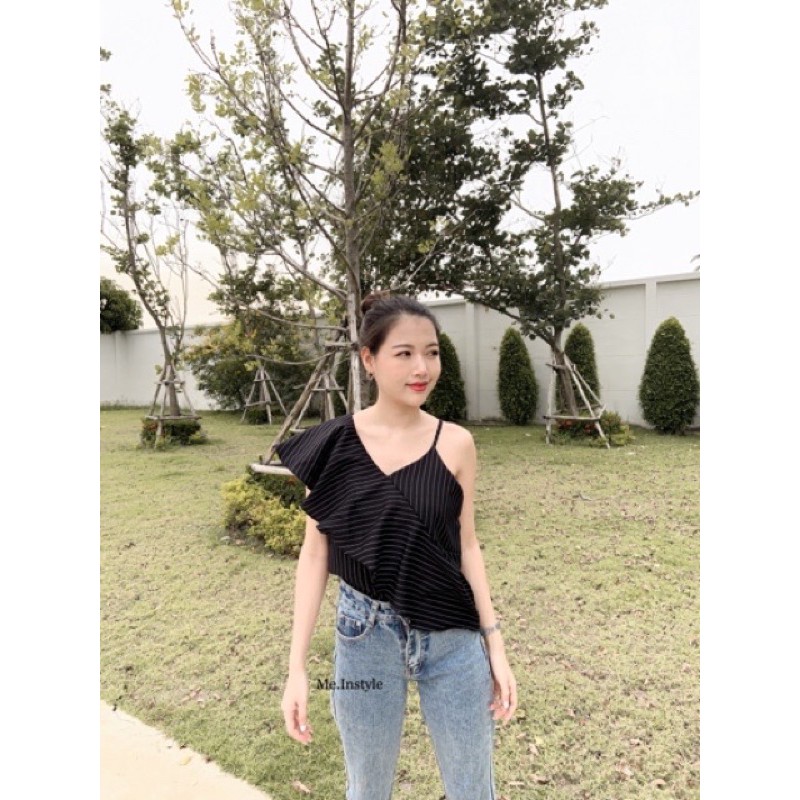 เสื้อสายเดี่ยว me.instyle