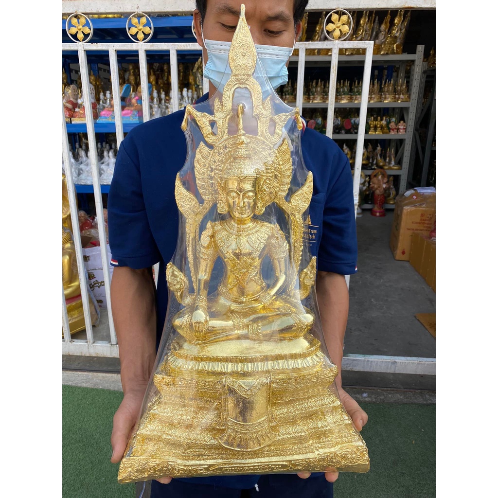 สมเด็จองค์ปฐม พระจักรพรรดิ กว้าง 14 นิ้ว สูง 24 นิ้ว หน้าตักพระ9นิ้ว