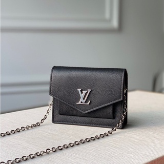 พรี Lv louis vuitton MYLOCKMEกระเป๋าสะพายกระเป๋าสะพายไหล่กระเป๋าสะพายข้าง กระเป๋าโซ่ M69204