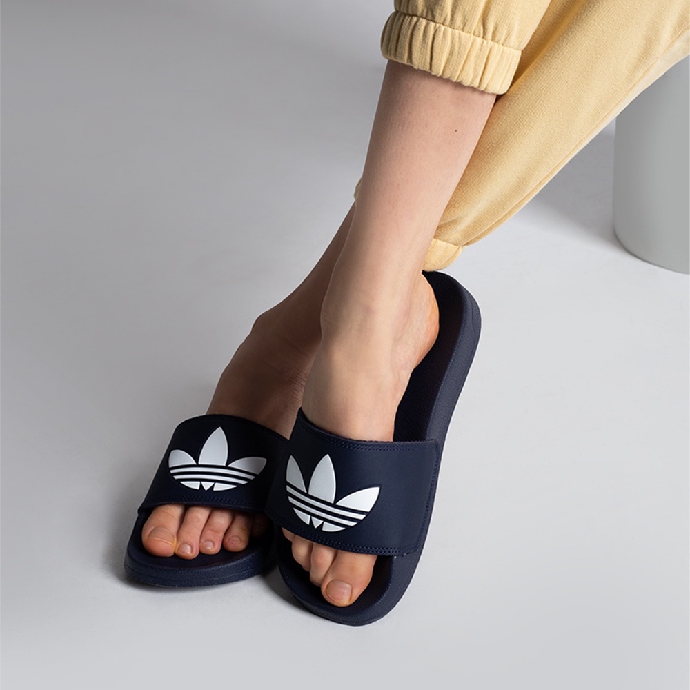 รองเท้าแตะอดิดาส adidas ADILETTE LITE สีกรม (พื้นนิ่ม)