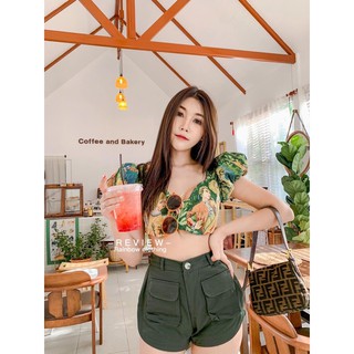 New in💚💚 เสื้อครอปวินเทจ ทรงบาบี้ สวยเก๋ไม่เหมือนใคร ดีเทลคล้ายโบว์🎀